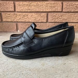 Softspots Pennie - Black slip on